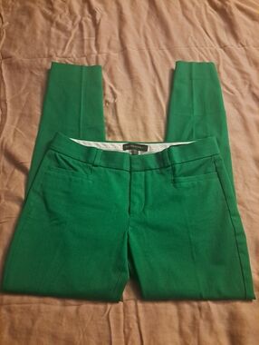 Banana Republic Emerald Green Sloan Dress Pants. Cigarette Style.